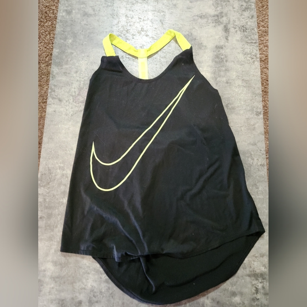 Nike workout tank